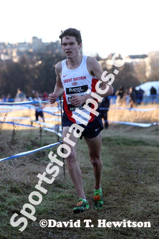 Luke Caldwell during the senior mens 8k BUPA Great Edinburgh Cross Country. Photo: David T. Hewitson/Sports for All Pics